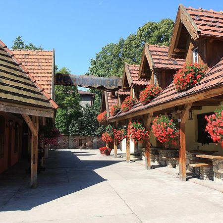 Hotel Restauracja Pustelnik Wisla Mala Esterno foto