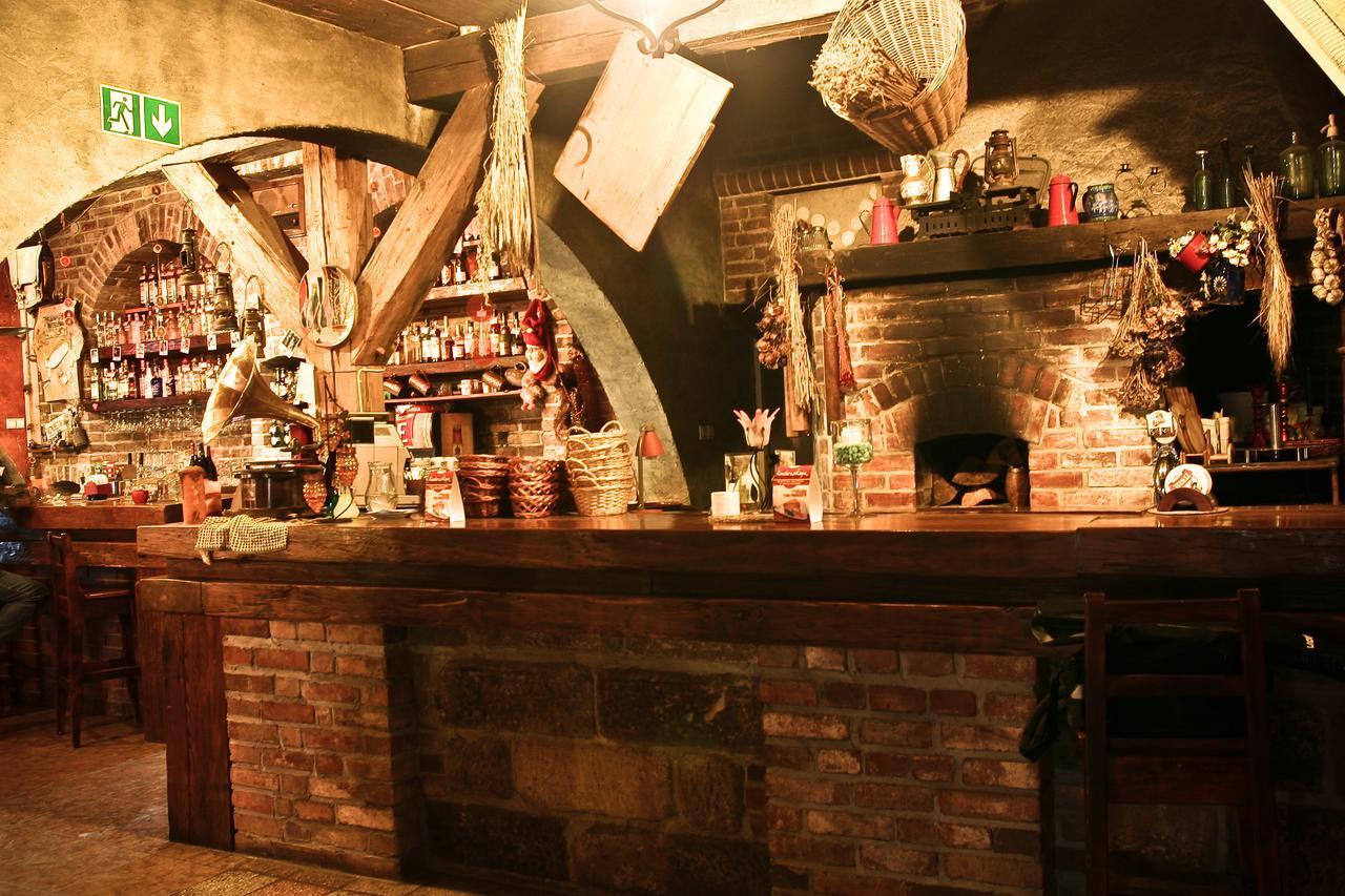 Hotel Restauracja Pustelnik Wisla Mala Esterno foto